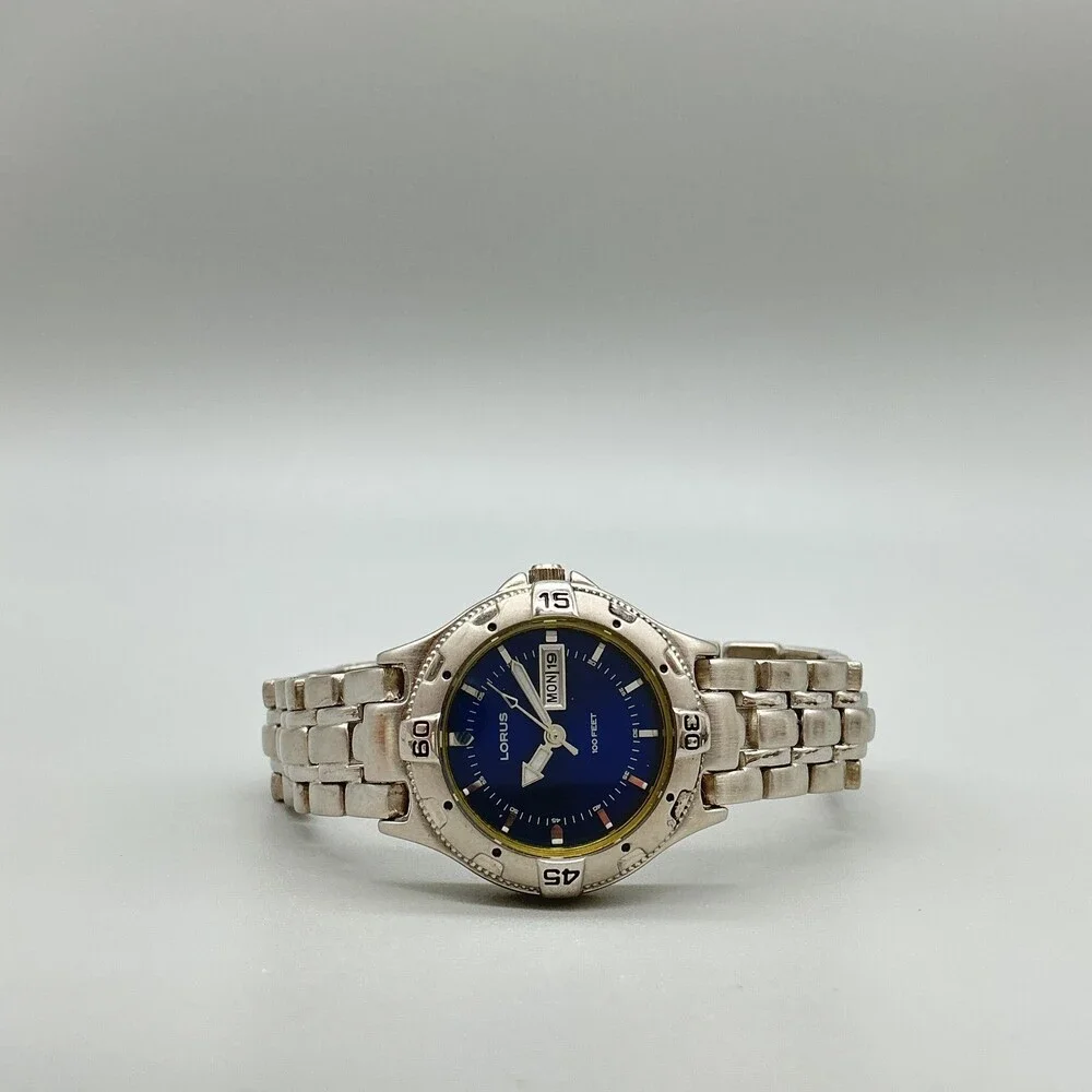 Lorus Womens Watch 28mm Blue Dial Day Date Stainless Steel New Battery 7